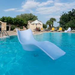 Chaise Longue De Piscine Offerte