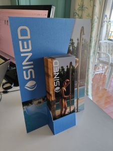Sined Folding Display Stand